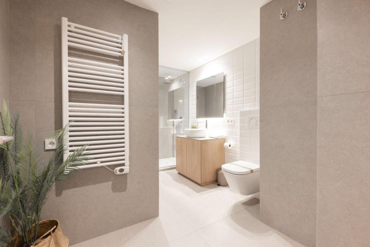 Bravissimo Falco, 3 Bedrooms And Balcony Girona Eksteriør billede